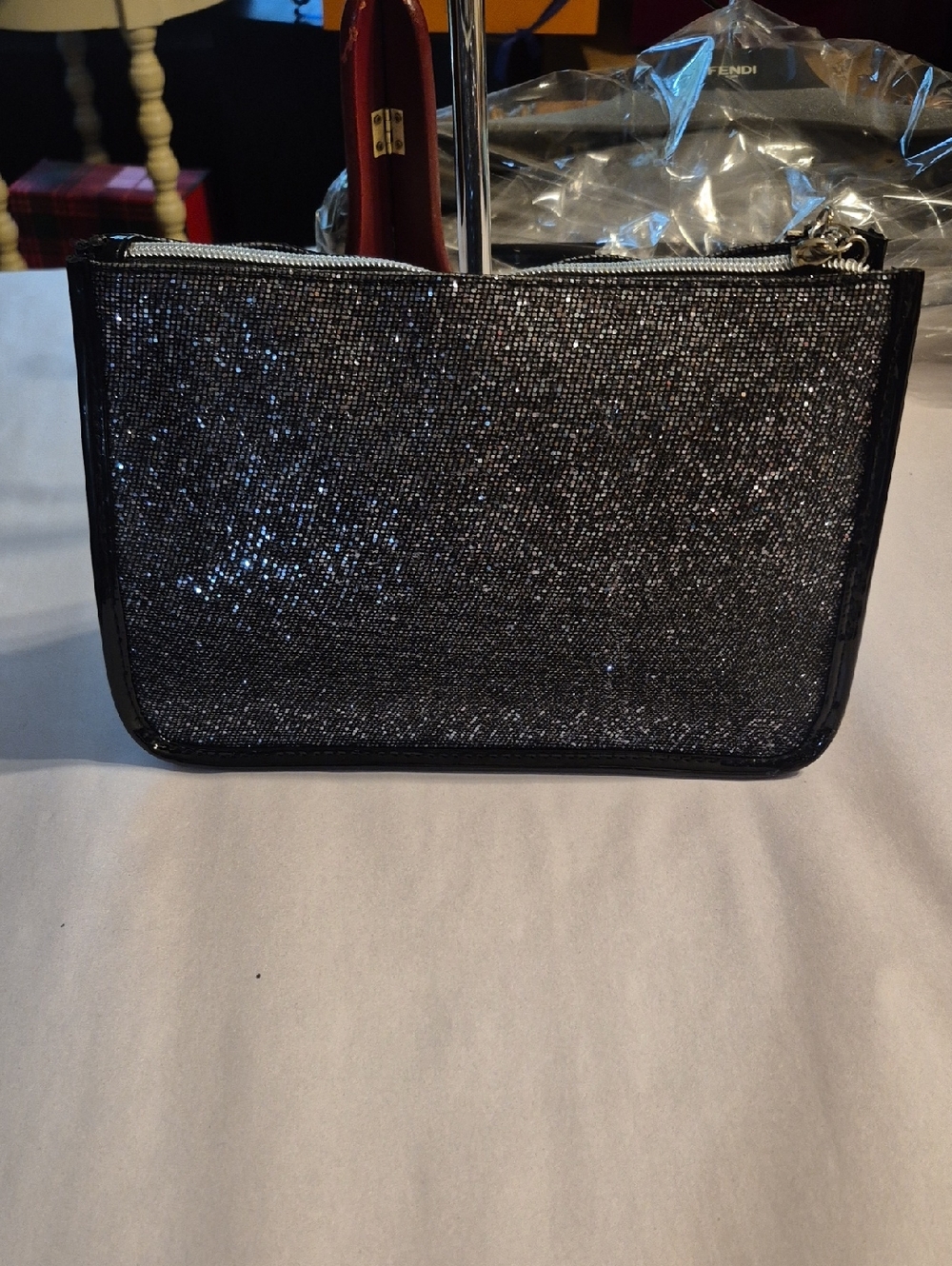 Unbranded Clutch Bag - Picture 4 of 10